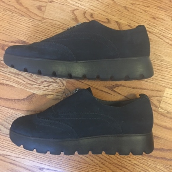 Aerosoles Blue Suede slip-on - Picture 3 of 7